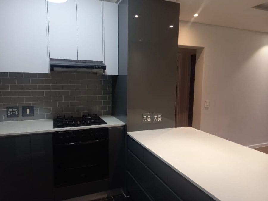 To Let 2 Bedroom Property for Rent in Loevenstein Western Cape
